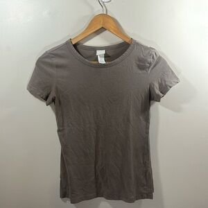H&M Basic Woman's Tee Shirt‎ Short Sleeved Taupe Size Small Tight Cotton